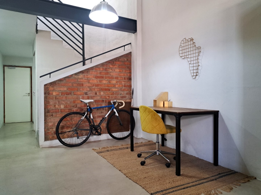 2 Bedroom Property for Sale in Braamfontein Werf Gauteng