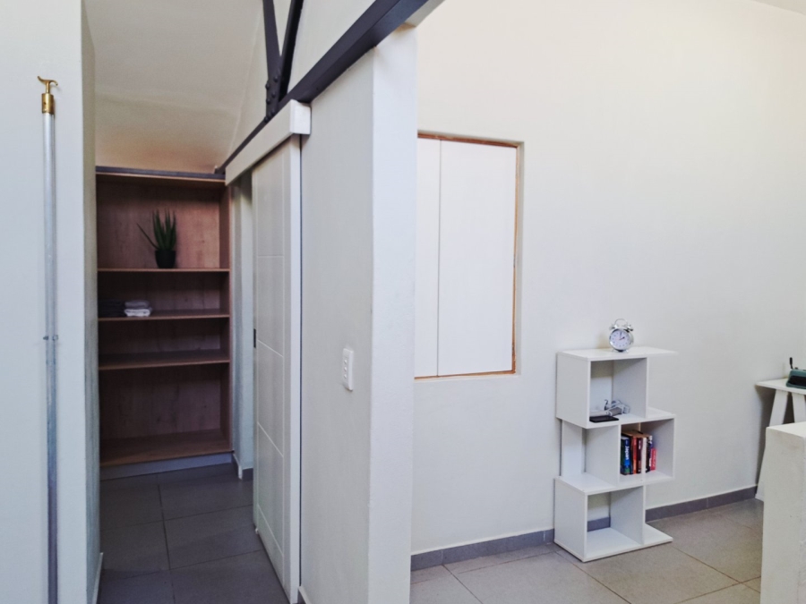 2 Bedroom Property for Sale in Braamfontein Werf Gauteng