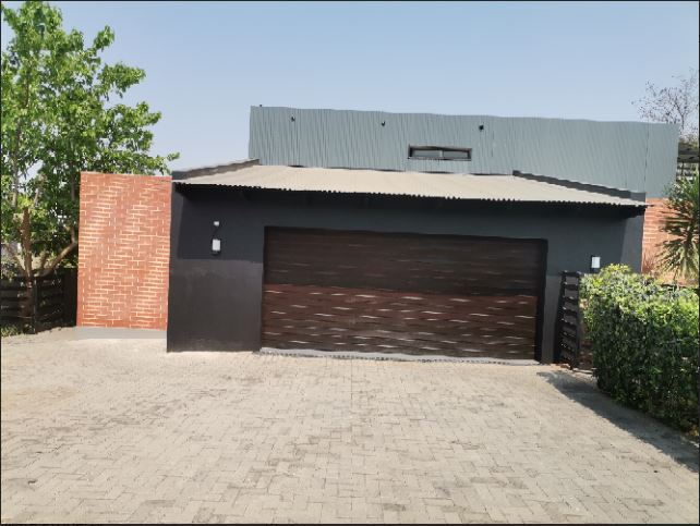 3 Bedroom Property for Sale in Maroeladal Gauteng