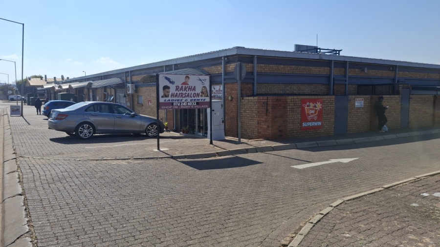 To Let Commercial Property for Rent in Erasmus Gauteng