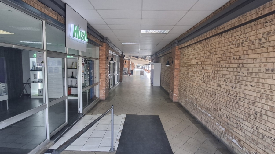 To Let Commercial Property for Rent in Erasmus Gauteng