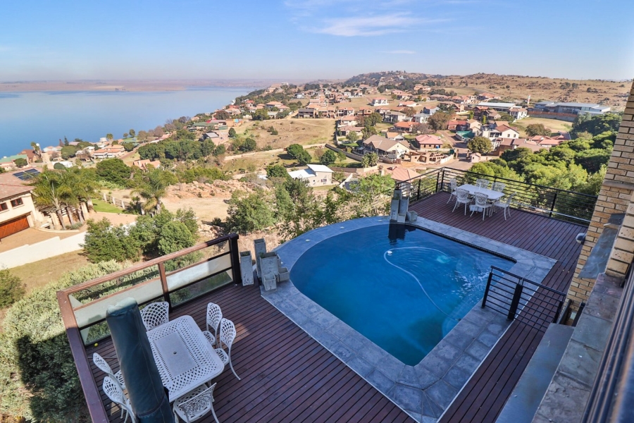 3 Bedroom Property for Sale in Bronkhorstbaai Gauteng