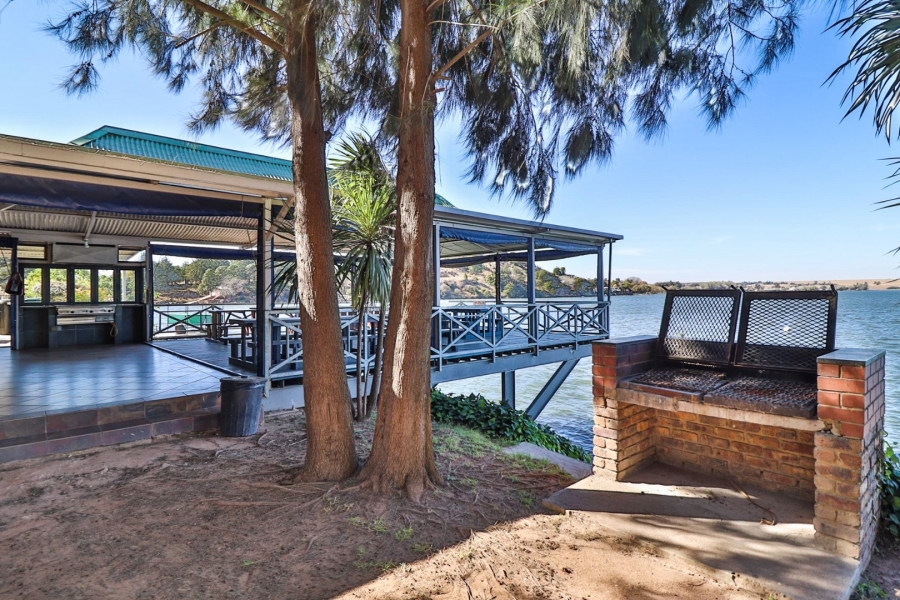 3 Bedroom Property for Sale in Bronkhorstbaai Gauteng