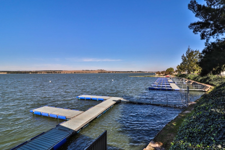 3 Bedroom Property for Sale in Bronkhorstbaai Gauteng