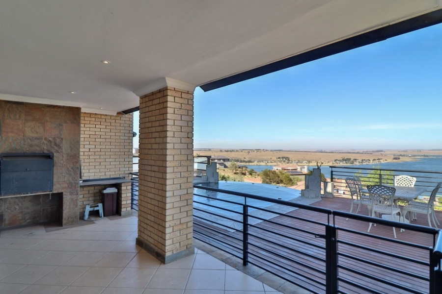 3 Bedroom Property for Sale in Bronkhorstbaai Gauteng