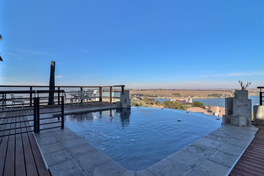 3 Bedroom Property for Sale in Bronkhorstbaai Gauteng
