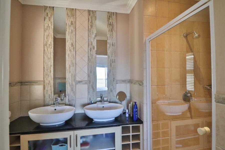 3 Bedroom Property for Sale in Bronkhorstbaai Gauteng