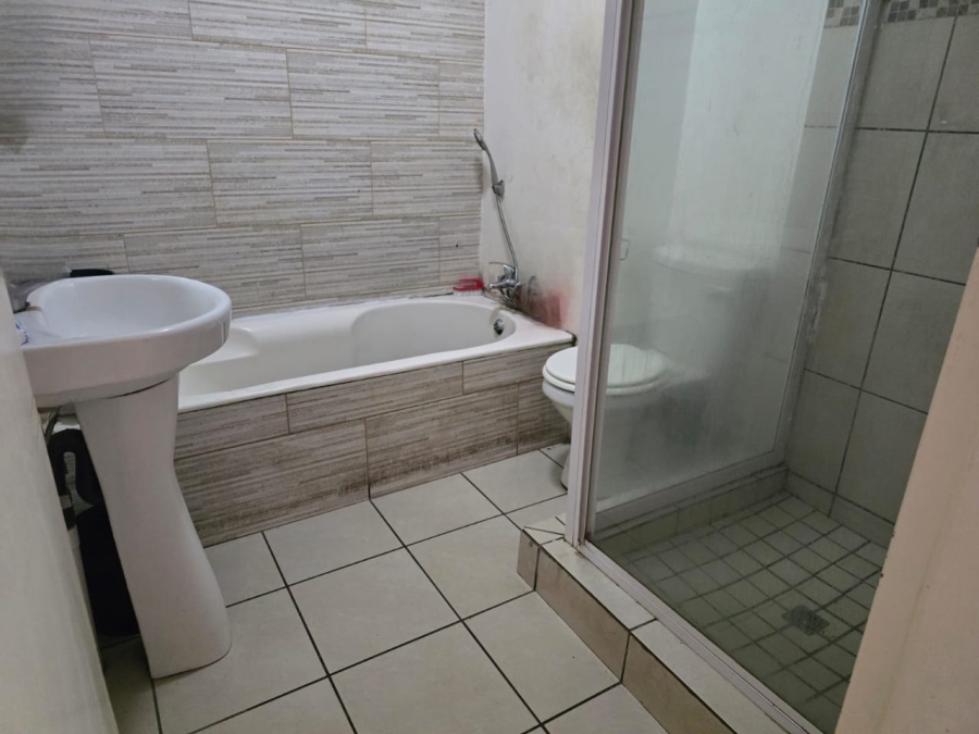 2 Bedroom Property for Sale in Witfield Gauteng