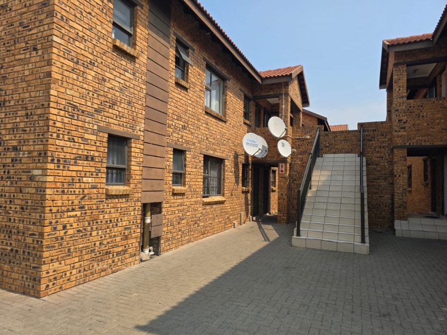 2 Bedroom Property for Sale in Witfield Gauteng