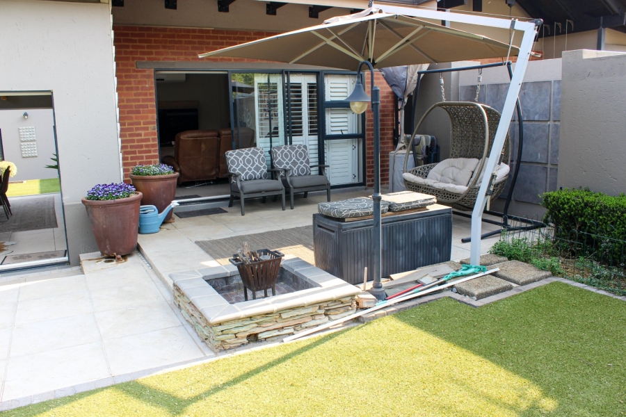 4 Bedroom Property for Sale in Midstream Ridge Gauteng