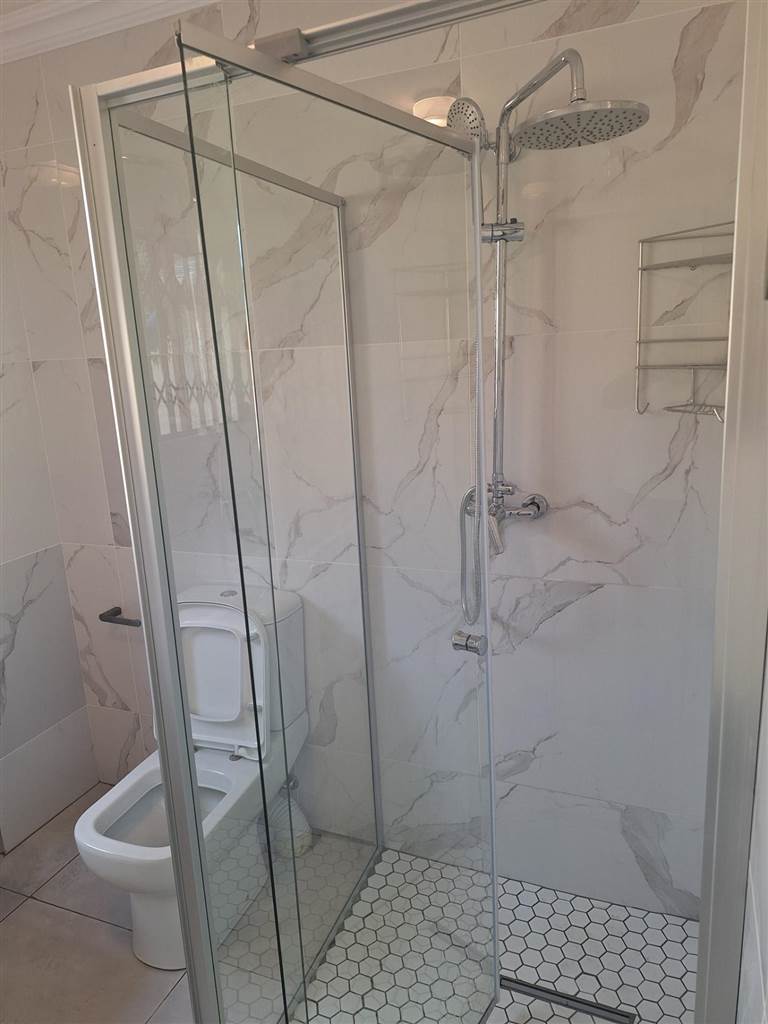 To Let 2 Bedroom Property for Rent in Vorna Valley Gauteng