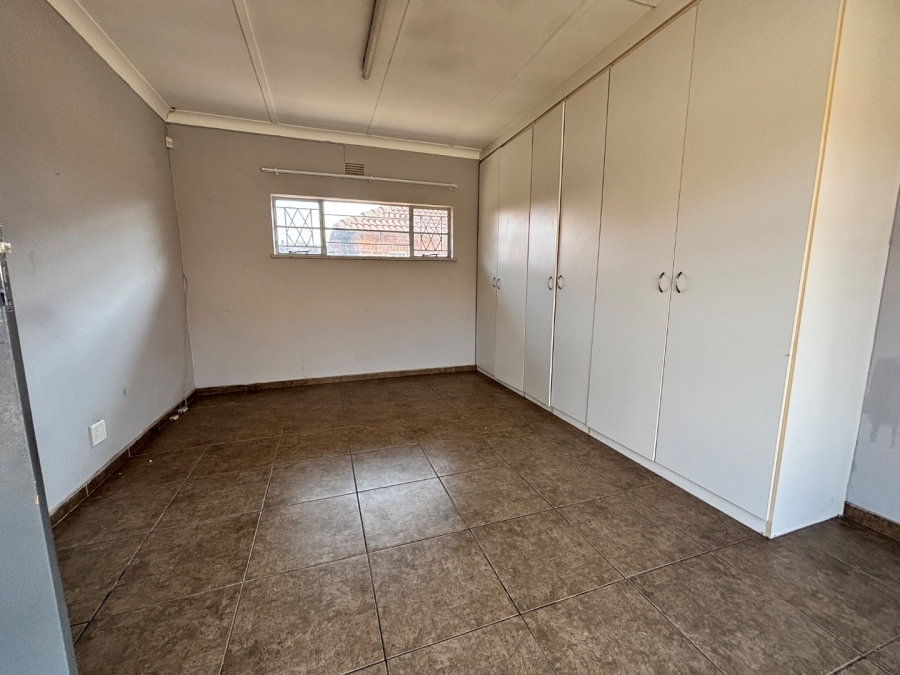 4 Bedroom Property for Sale in Erasmus Gauteng