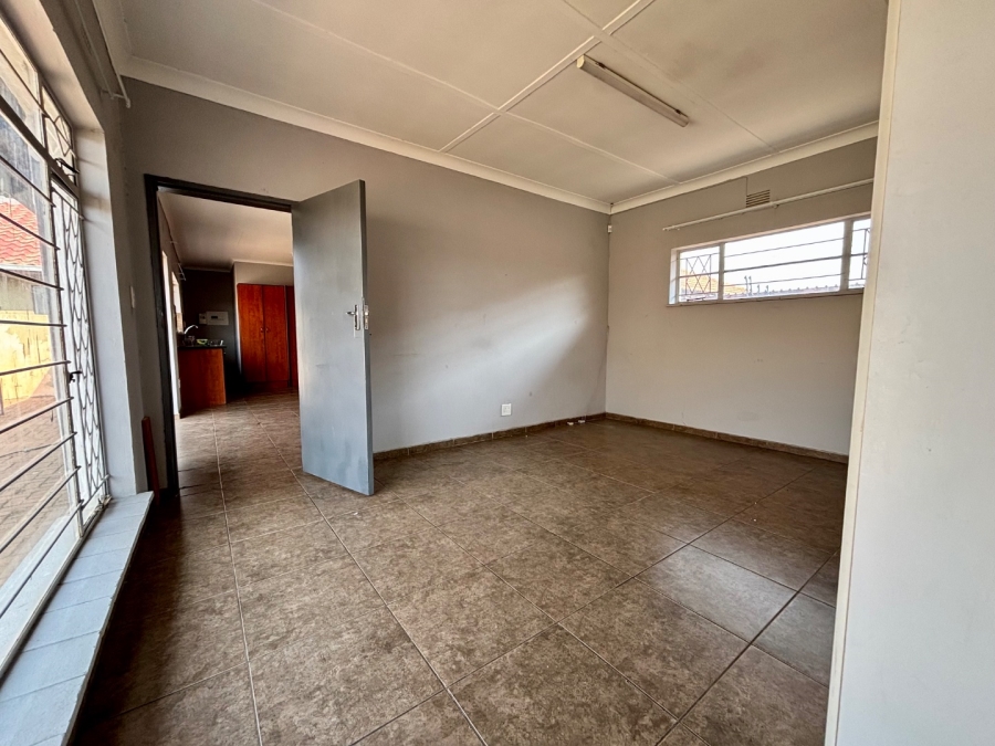 4 Bedroom Property for Sale in Erasmus Gauteng