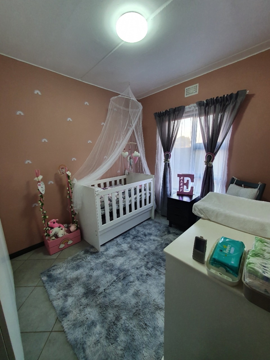 2 Bedroom Property for Sale in Norton Home Estate AH Gauteng