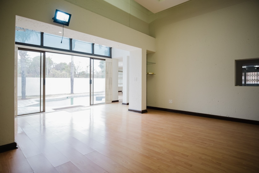 4 Bedroom Property for Sale in Bassonia Gauteng