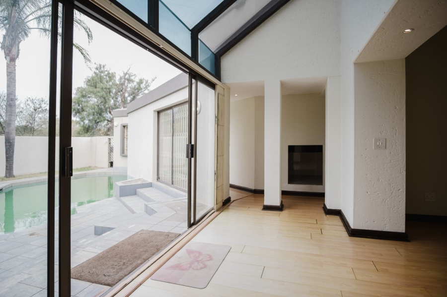 4 Bedroom Property for Sale in Bassonia Gauteng