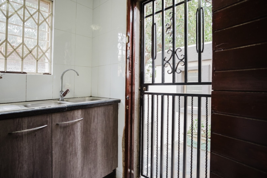 4 Bedroom Property for Sale in Bassonia Gauteng