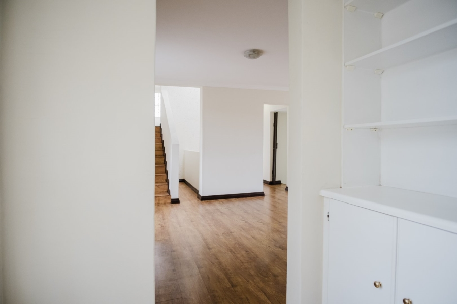 4 Bedroom Property for Sale in Bassonia Gauteng