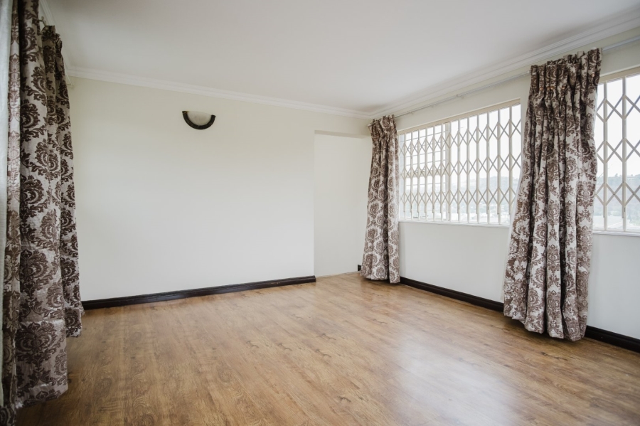 4 Bedroom Property for Sale in Bassonia Gauteng