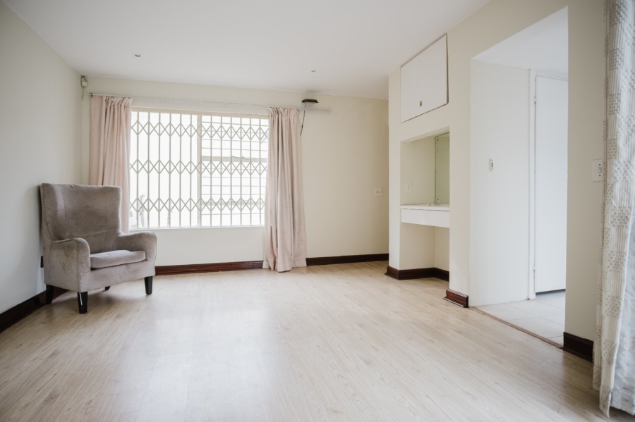 4 Bedroom Property for Sale in Bassonia Gauteng