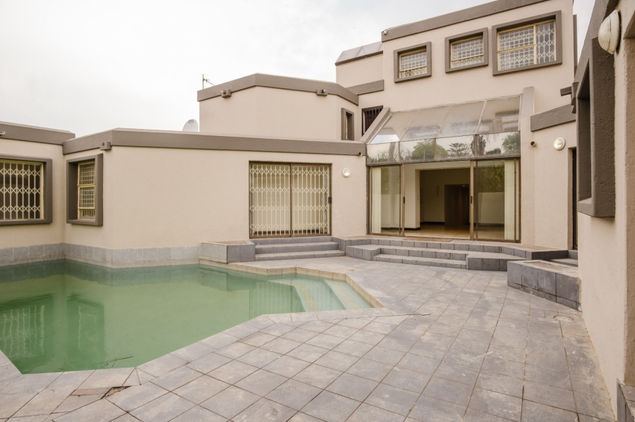 4 Bedroom Property for Sale in Bassonia Gauteng