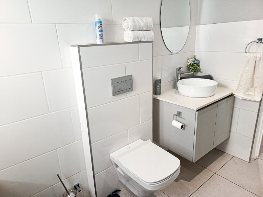 4 Bedroom Property for Sale in Midstream Ridge Gauteng