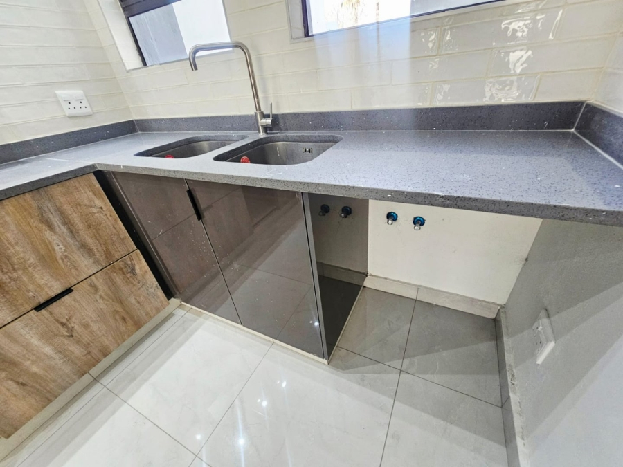 To Let 3 Bedroom Property for Rent in Christoburg Gauteng