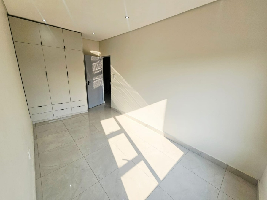 To Let 3 Bedroom Property for Rent in Christoburg Gauteng