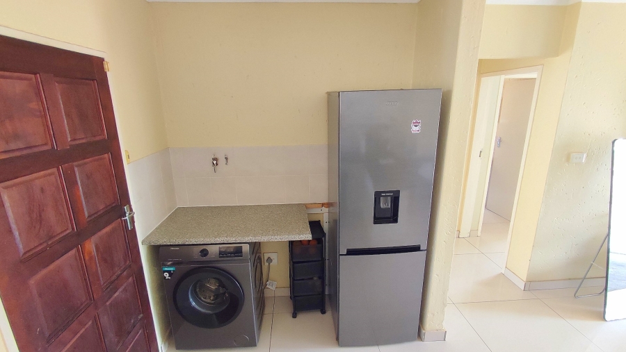 2 Bedroom Property for Sale in Heuwelsig Estate Gauteng
