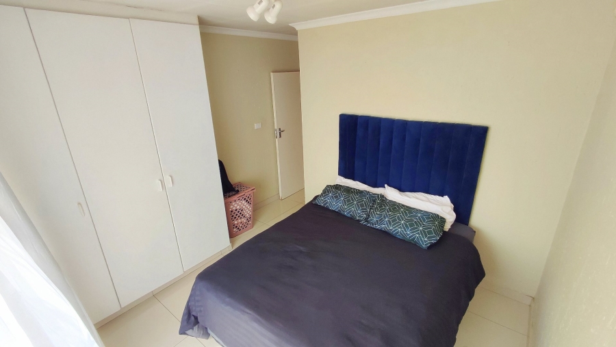 2 Bedroom Property for Sale in Heuwelsig Estate Gauteng