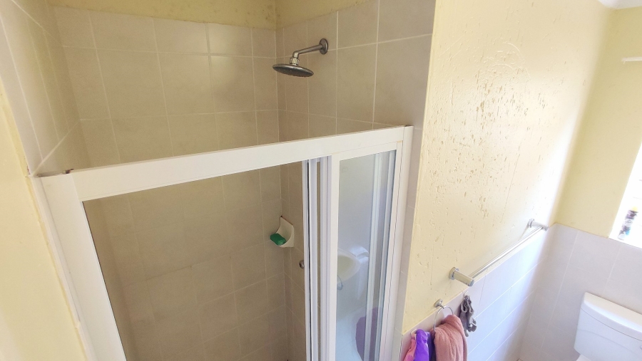 2 Bedroom Property for Sale in Heuwelsig Estate Gauteng