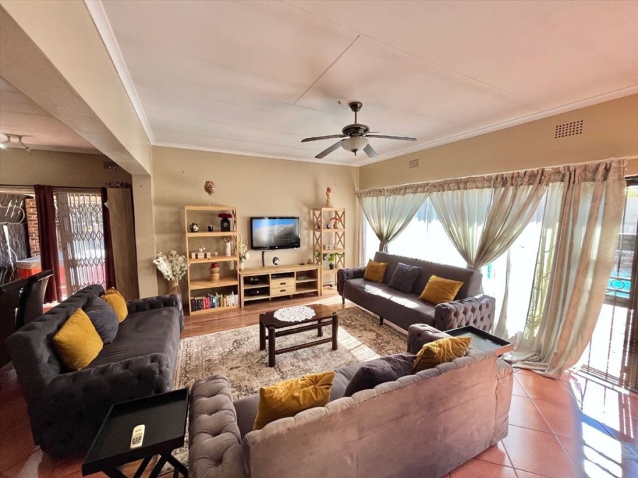 4 Bedroom Property for Sale in Freeway Park Gauteng