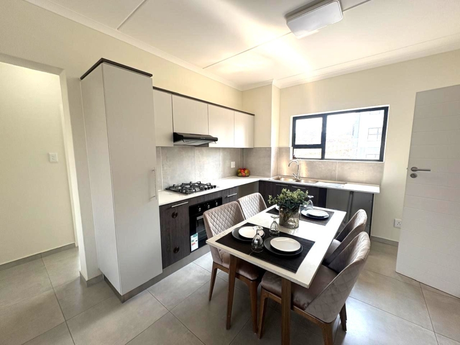 2 Bedroom Property for Sale in Fourways Gauteng