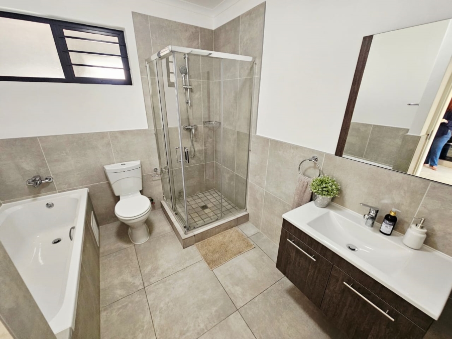1 Bedroom Property for Sale in Noordhang Gauteng