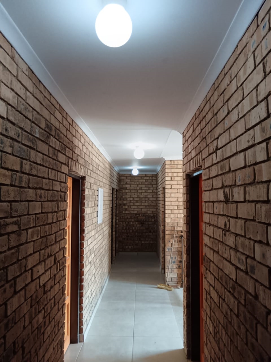 8 Bedroom Property for Sale in Cosmo City Gauteng