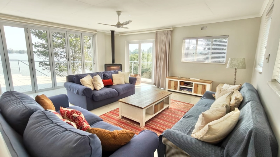 4 Bedroom Property for Sale in Vaal Marina Gauteng