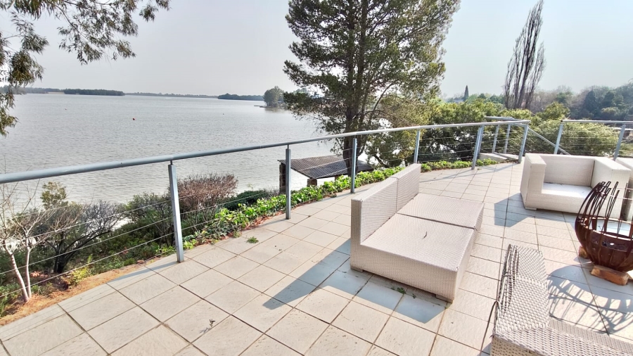 4 Bedroom Property for Sale in Vaal Marina Gauteng