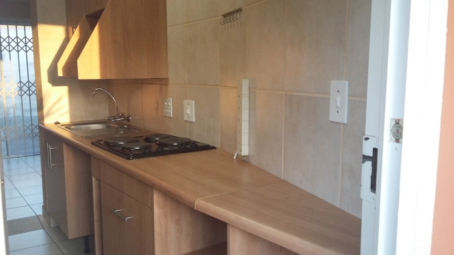 To Let 1 Bedroom Property for Rent in Malanshof Gauteng