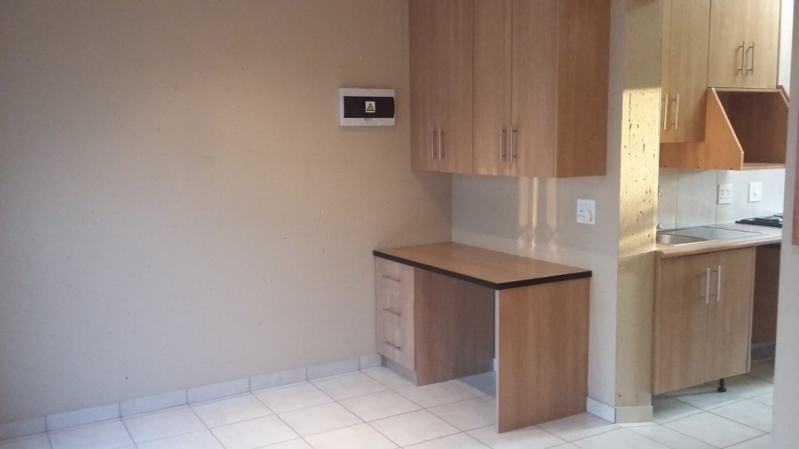 To Let 1 Bedroom Property for Rent in Malanshof Gauteng
