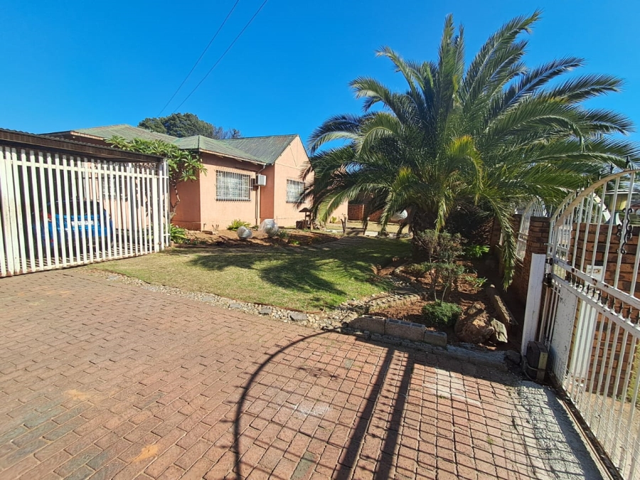 4 Bedroom Property for Sale in Delville Gauteng