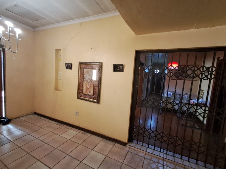 4 Bedroom Property for Sale in Delville Gauteng