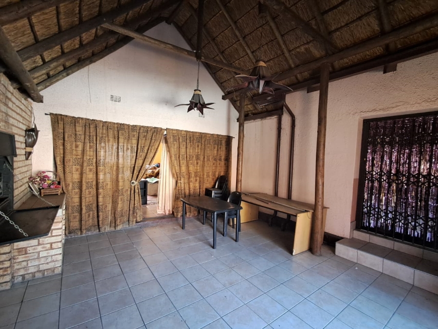 4 Bedroom Property for Sale in Delville Gauteng