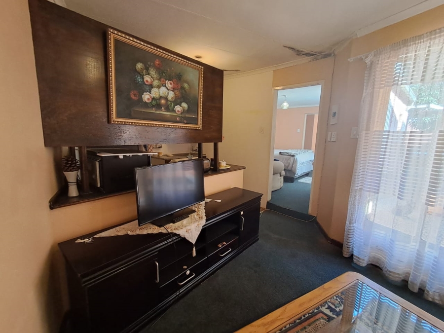 4 Bedroom Property for Sale in Delville Gauteng