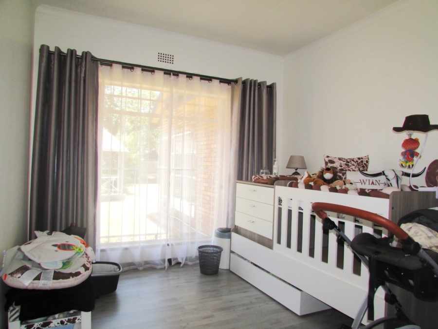 3 Bedroom Property for Sale in Vanderbijlpark SE 2 Gauteng