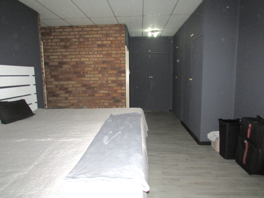 3 Bedroom Property for Sale in Vanderbijlpark SE 2 Gauteng