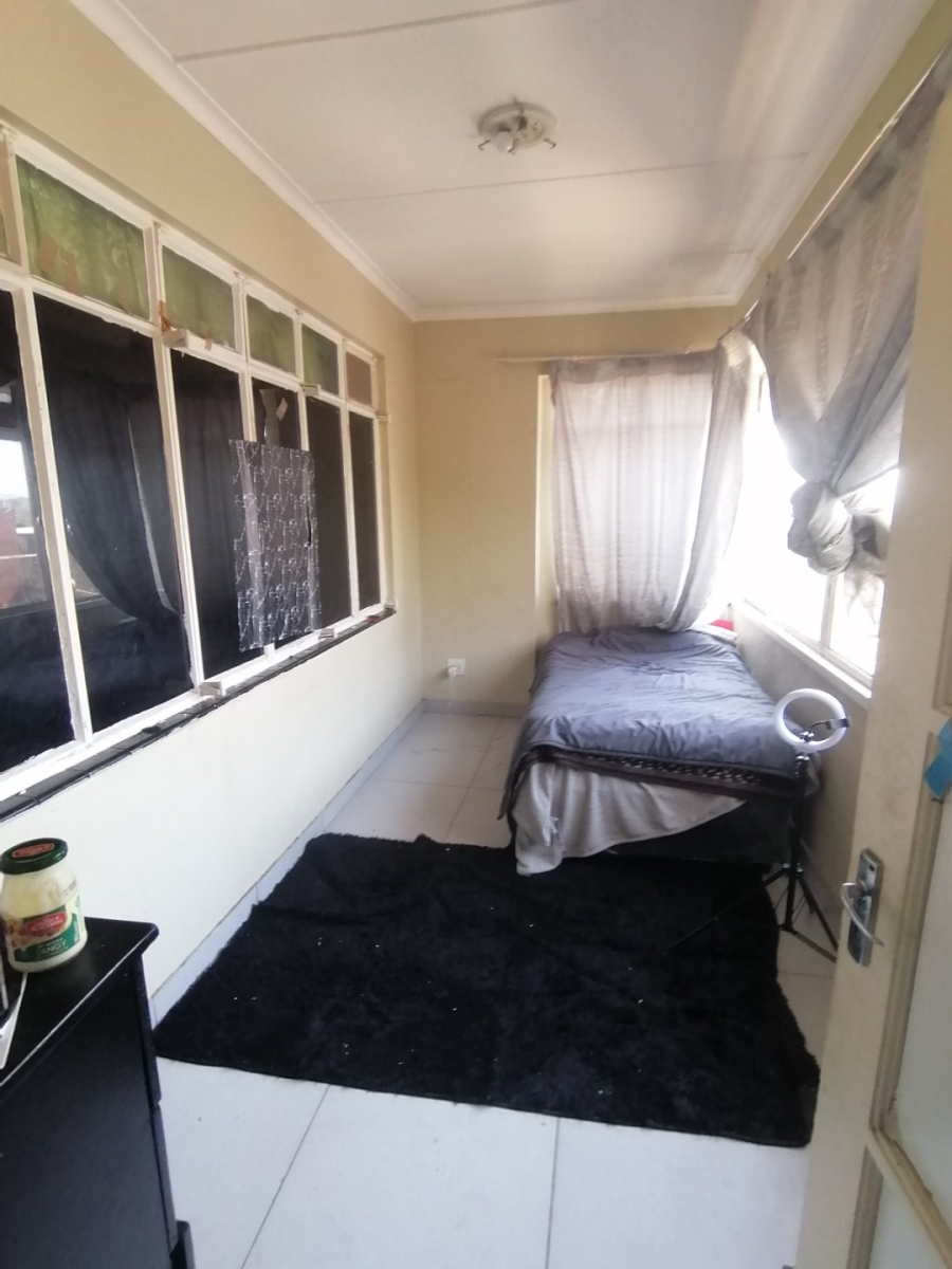 5 Bedroom Property for Sale in Pretoria Gauteng