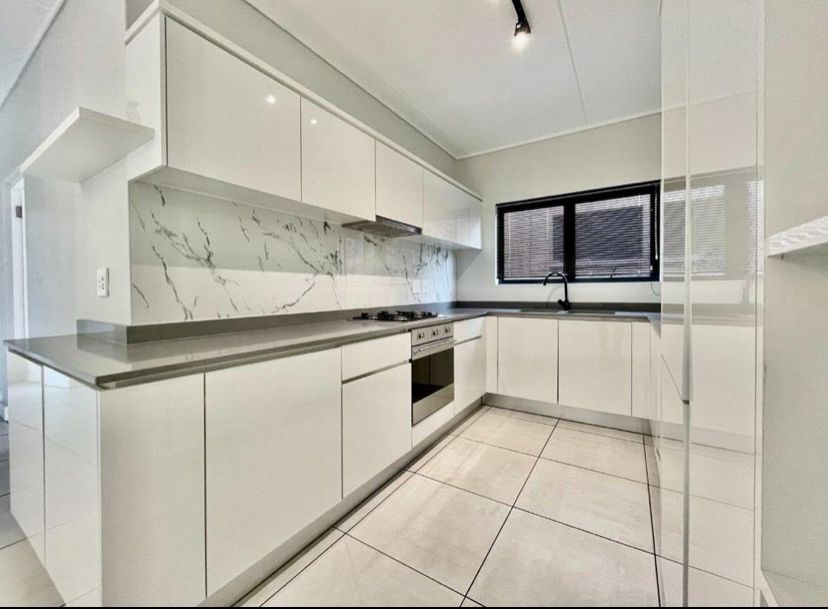 To Let 3 Bedroom Property for Rent in Waterfall Gauteng