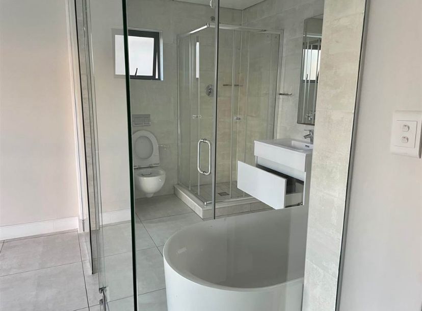To Let 3 Bedroom Property for Rent in Waterfall Gauteng