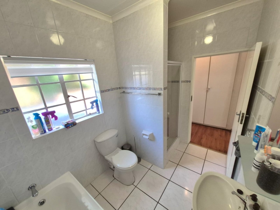 3 Bedroom Property for Sale in Moreleta Park Gauteng