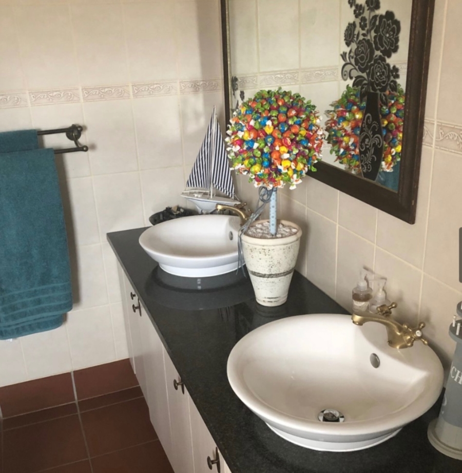 4 Bedroom Property for Sale in Kungwini Country Estate Gauteng
